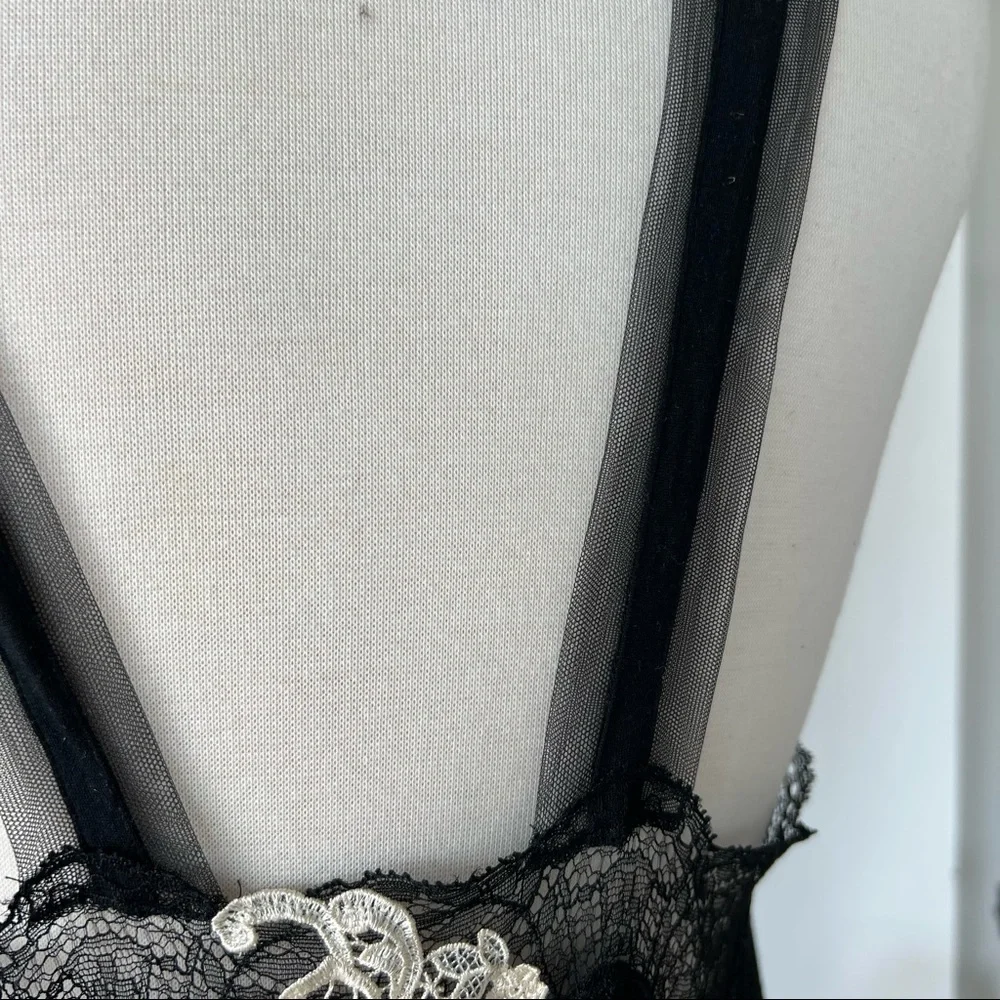 ON HOLD 🤍 LA PERLA VINTAGE BLACK LACE DETAILED MAXI DRESS - Picture 7 of 9